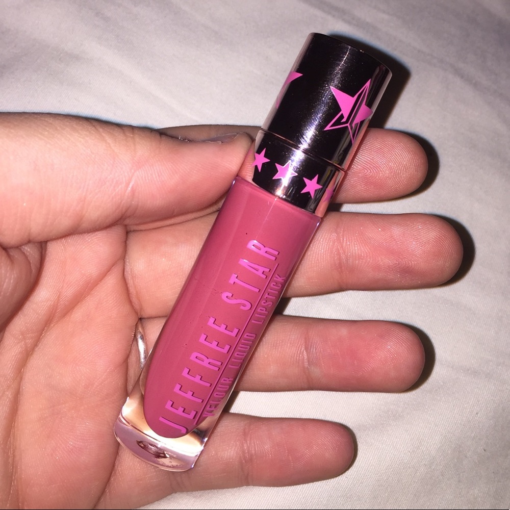Jeffree Star - Velour Liquid Lipstick in Calabasas